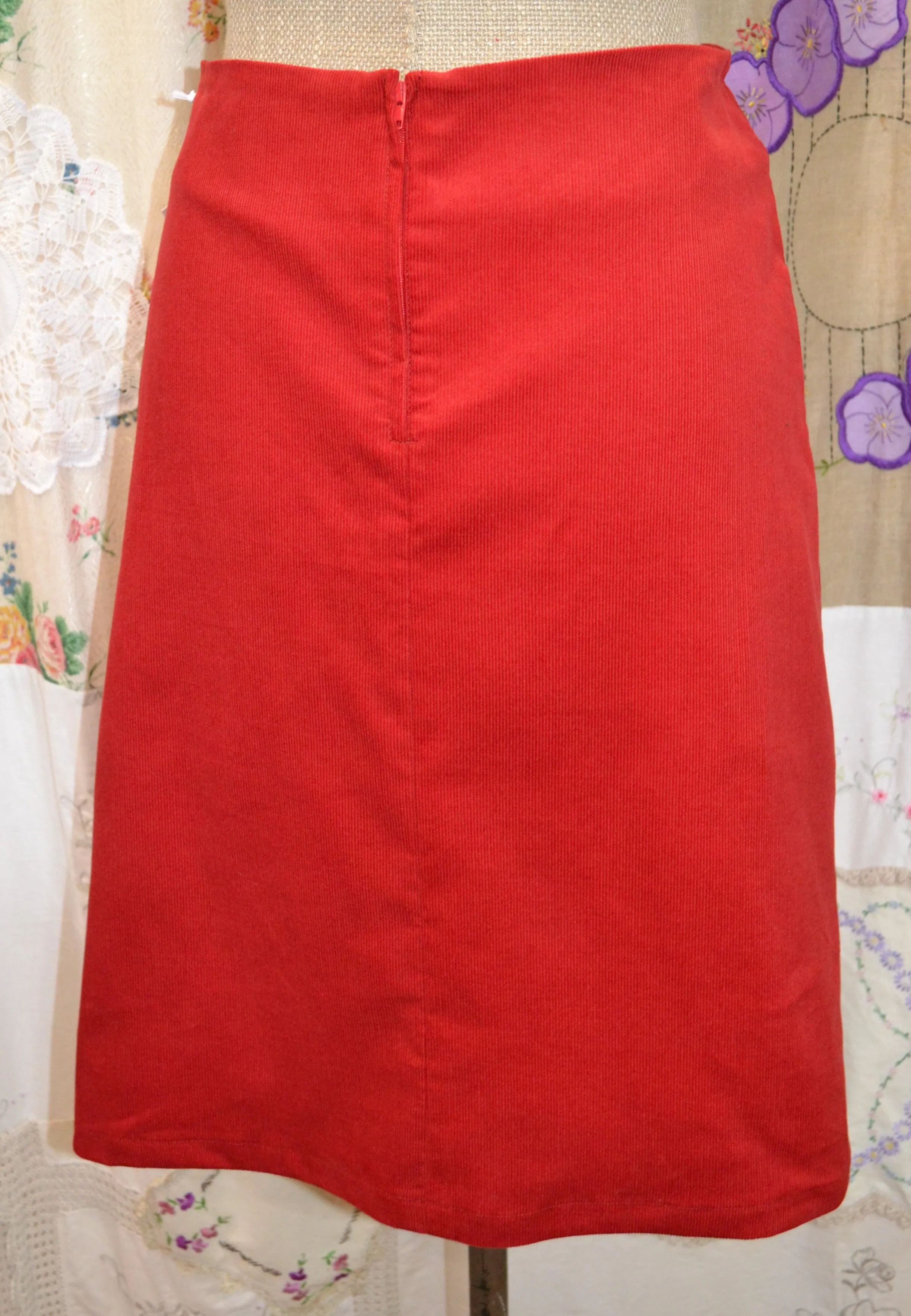 Berserk  Red  corduroy pocket skirt with lining