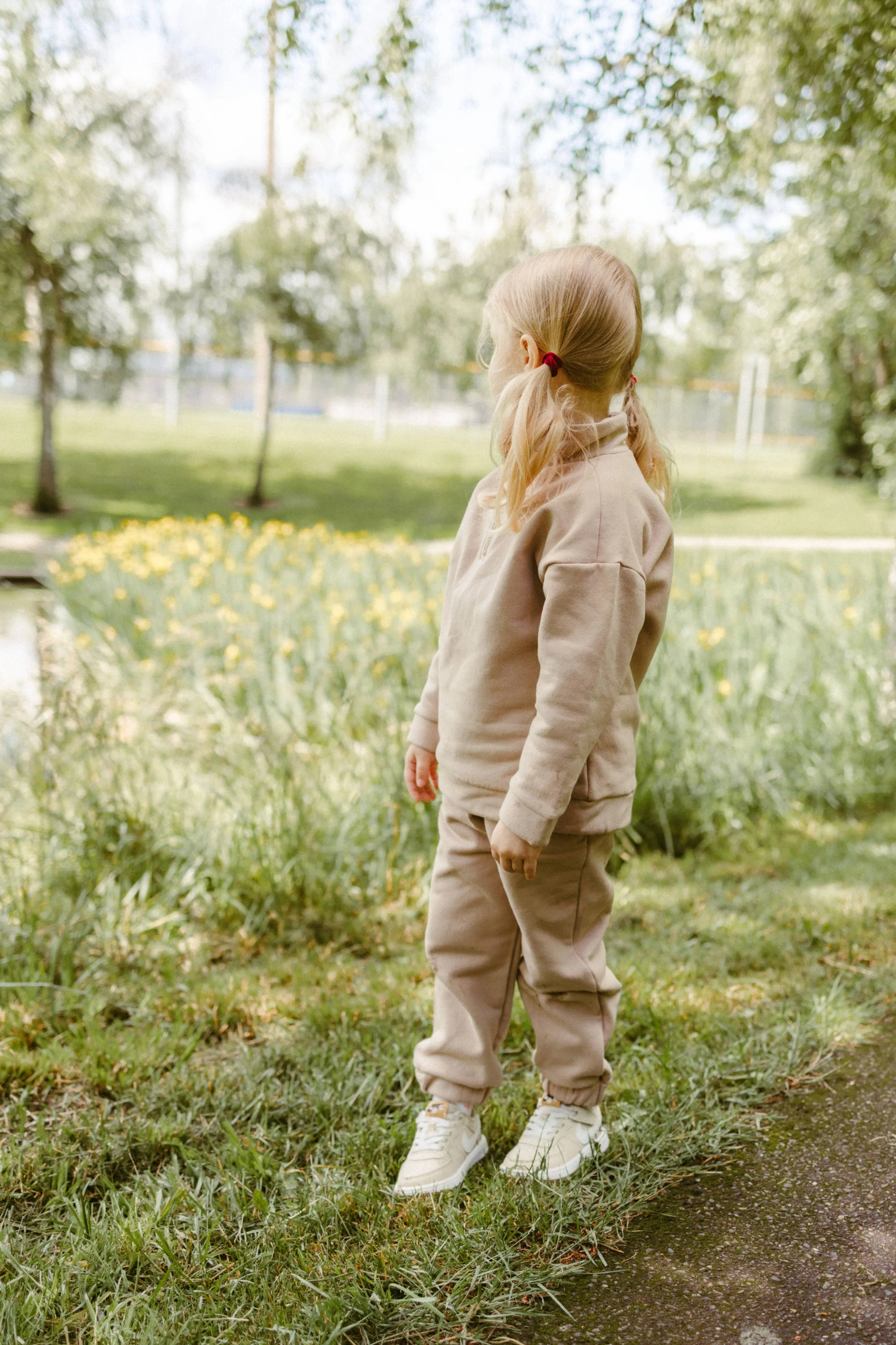 Fleece Sweatsuit Set in Taupe