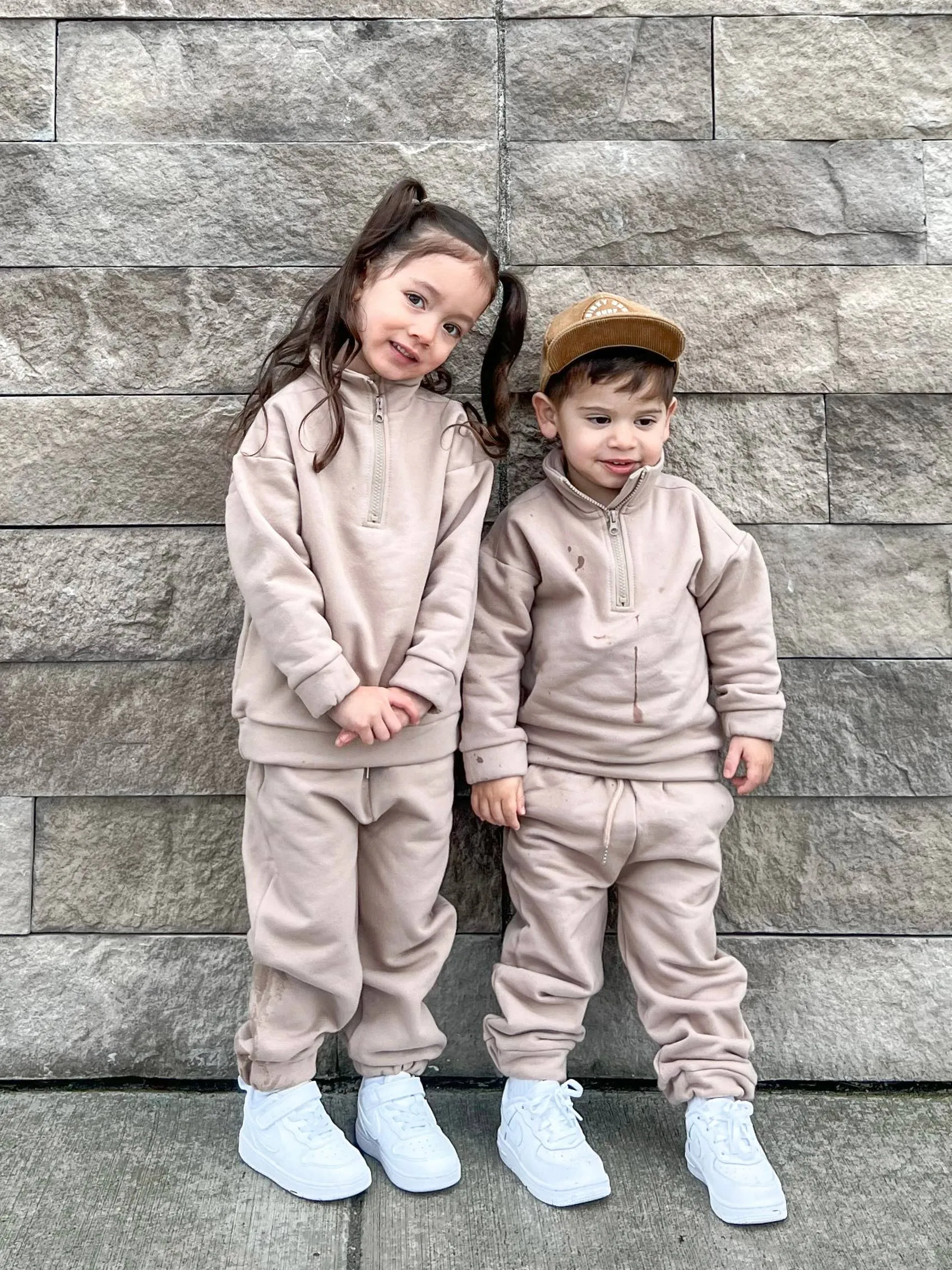 Fleece Sweatsuit Set in Taupe