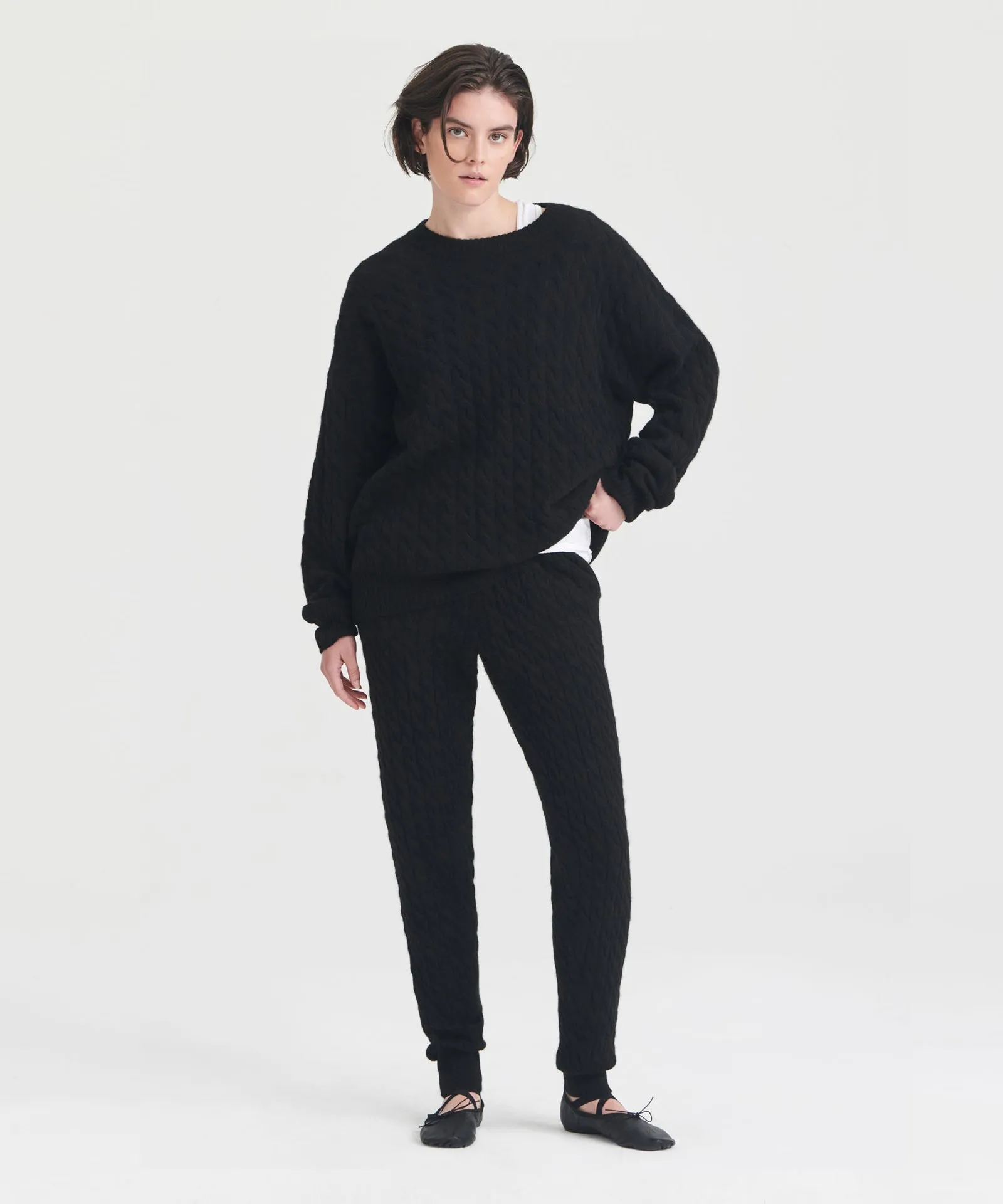 Lightweight Cashmere Cable Knit Oversized Crewneck