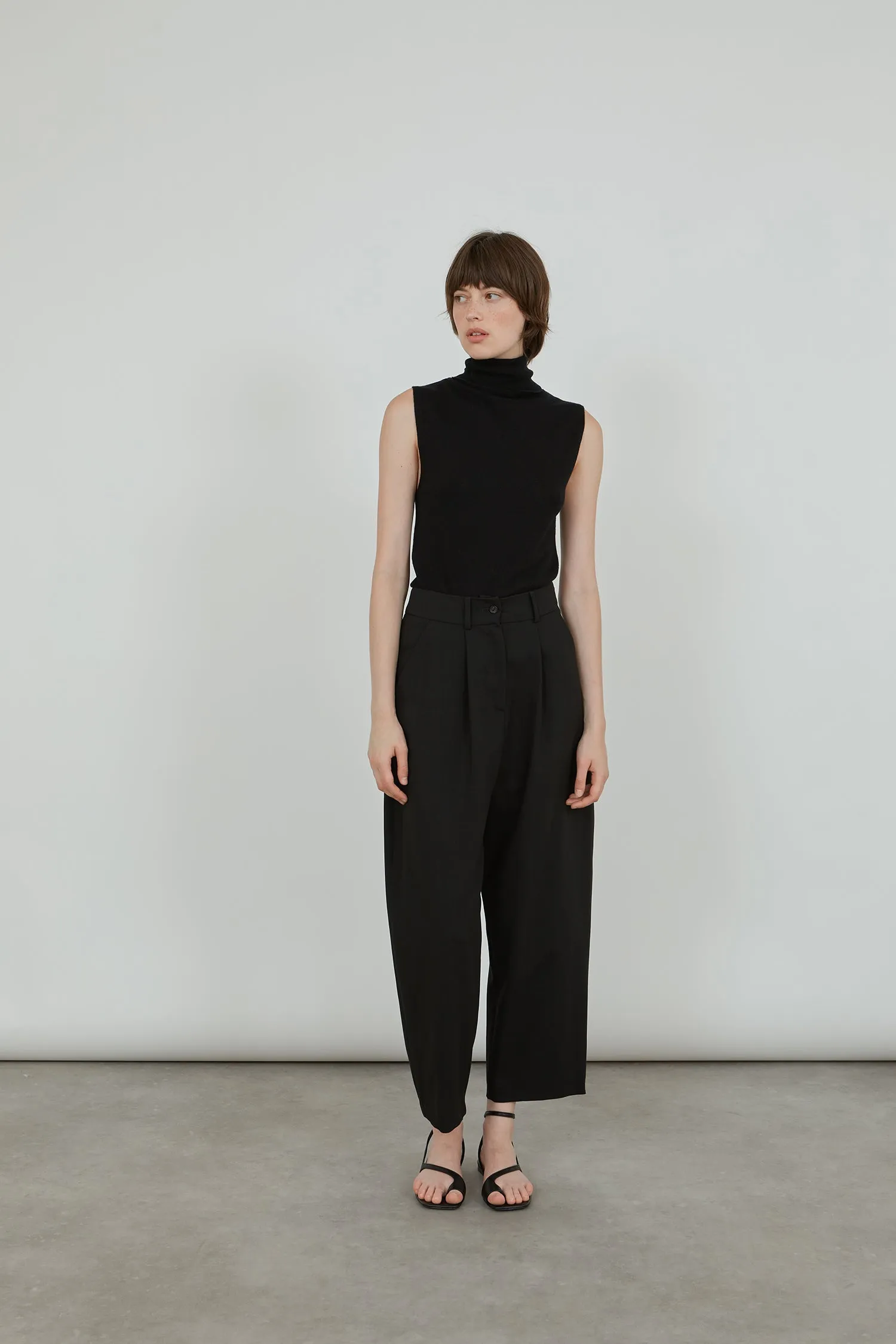 Nagi trousers | Black - Virgin wool