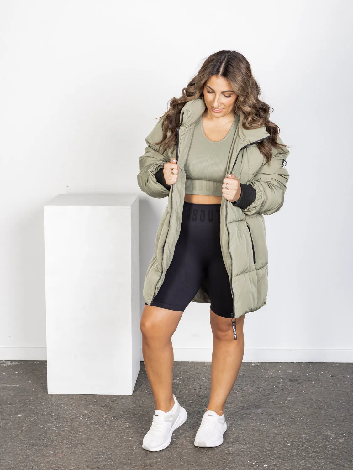 Remi Luxe Midi Puffer Jacket - Khaki