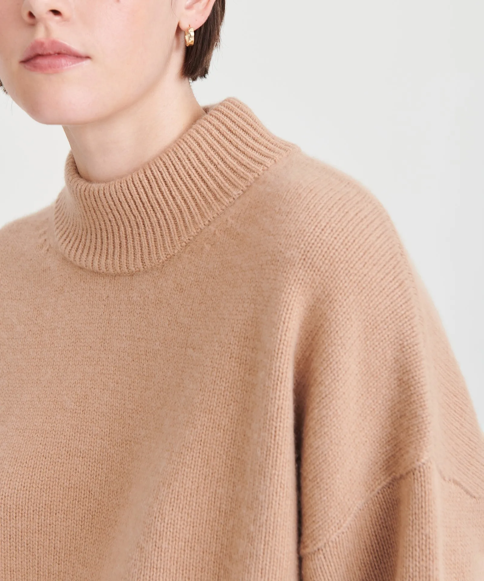 Super Luxe Cashmere Mockneck Sweater